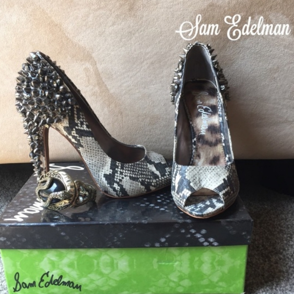 Sam Edelman Lorissa Snakeskin peep toe heels